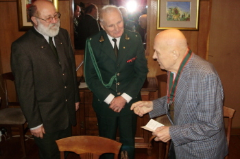 Wręczenie Medalu Św. Huberta Edziowi Smoczkowi